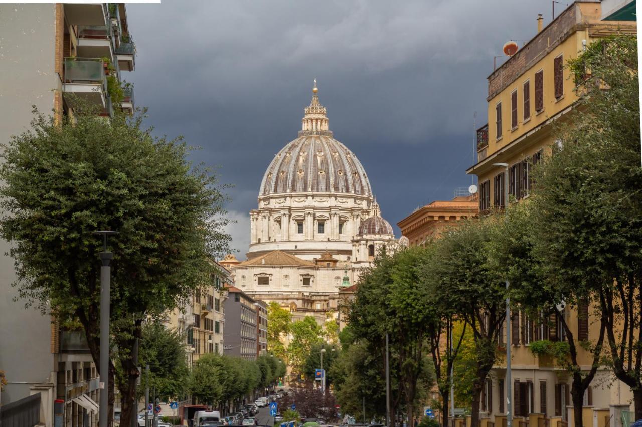 Home At Rome St. Peter Guest House Экстерьер фото